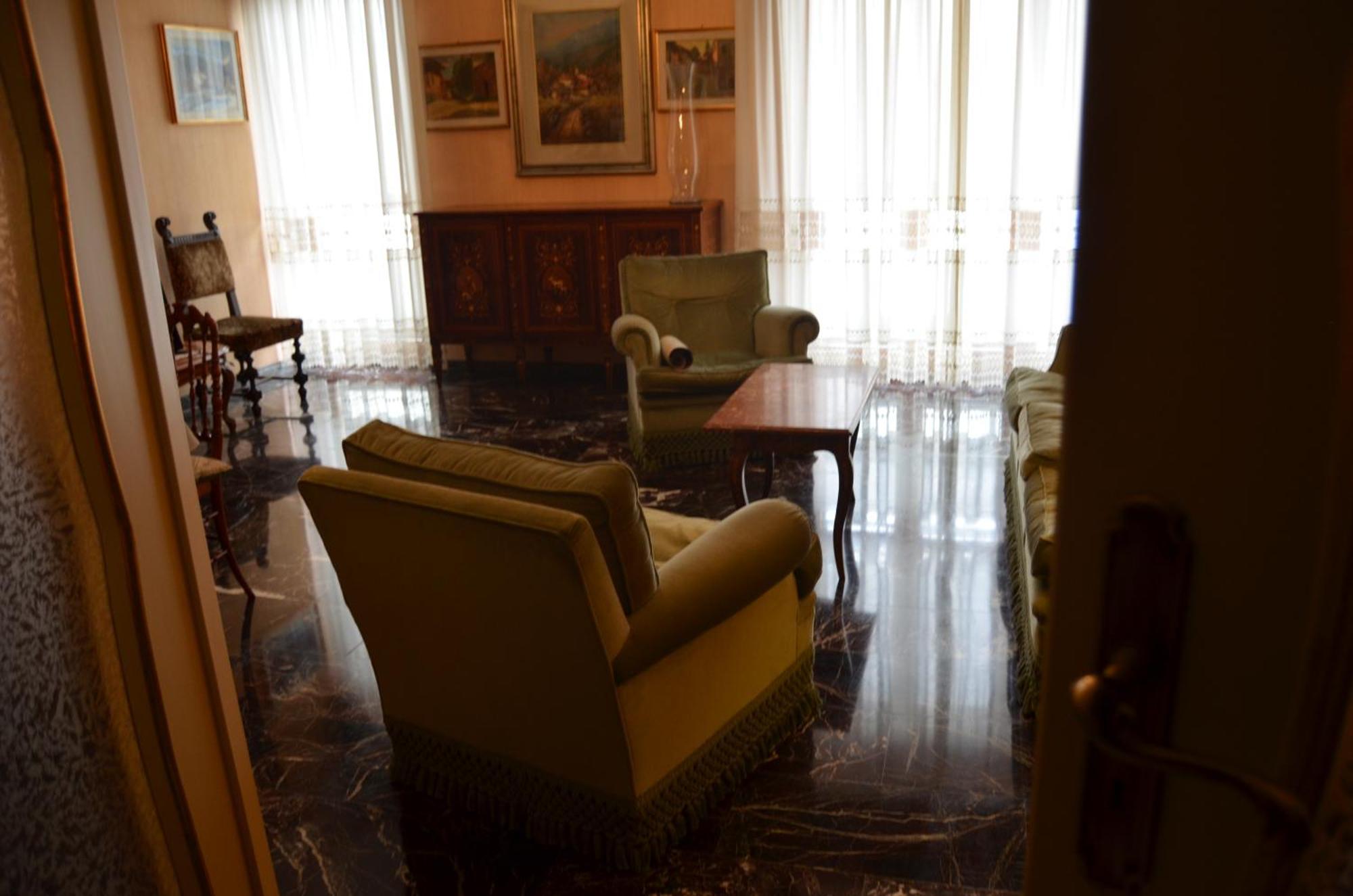 Eleganza Vicino Al Centro Di Torino Apartment Luaran gambar