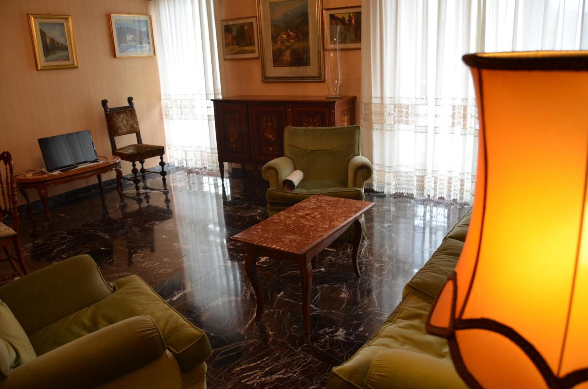 Eleganza Vicino Al Centro Di Torino Apartment Luaran gambar